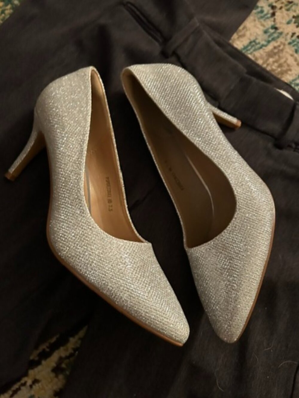 womens size 7 1/2 high heel seven shoes silver bling 7.5   heels